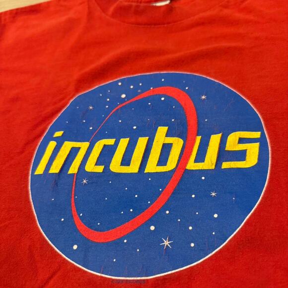 Incubus NASA Logo Tee - Year 2000 Band Tee – M – Red T-Shirt – Vintage Band - Picture 2 of 8